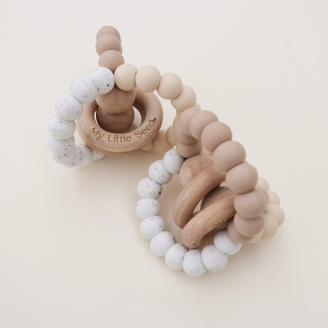 SHAKER teething rattle